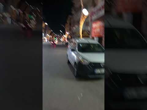 طايش بس عايش