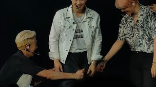 190922 Chanbaek being cute. Baekhyun becomes Baekee. Exploration in Bangkok, Thailand  Day 3
