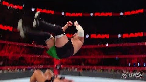 Samoa Joe - Atomic drop/ Big boot/ Senton Combo