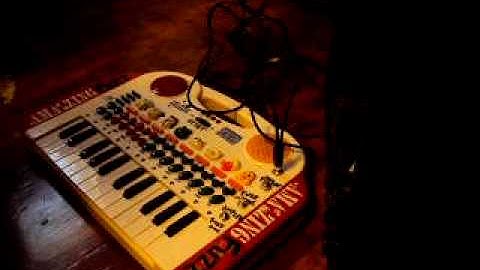 circuit bent keyboard - Amazing Fuzz Synth sold device
