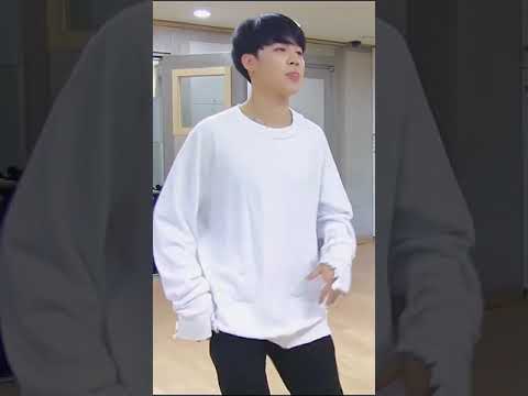 رقص جيمين على اغنية رام بام بام   