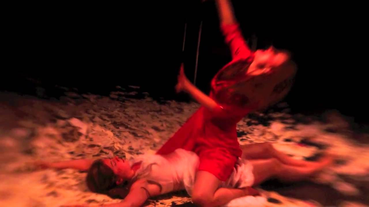 Ellie Heyman Goes 'In the Summer House'