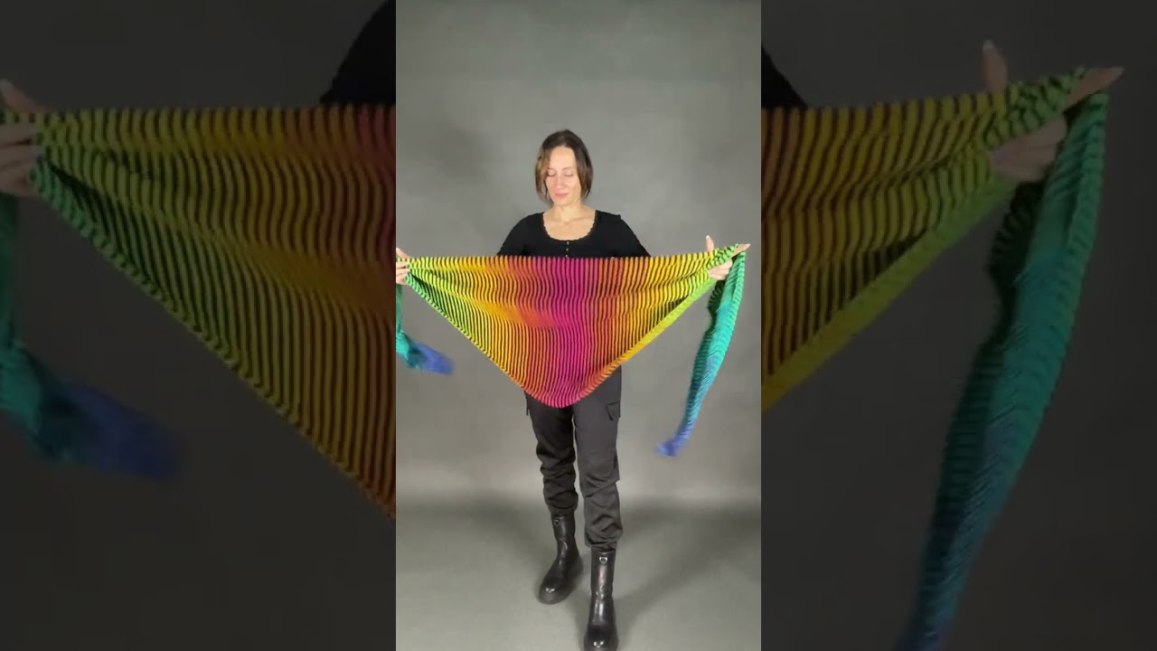 StrickSet inkl. PDF-Strickanleitung LoLa 4fach Charms Illusionsstricken Tuch Herbstblätter