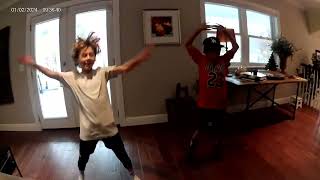Who can do he most jumping jacks? by The Mason & Leo Channel 24 views 4 months ago 33 seconds