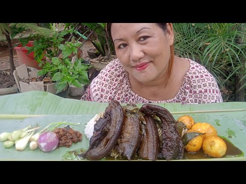 Mukbang with pork in anishi ,king chilli chutney, eggs ,naga garlic and onion🌾||
