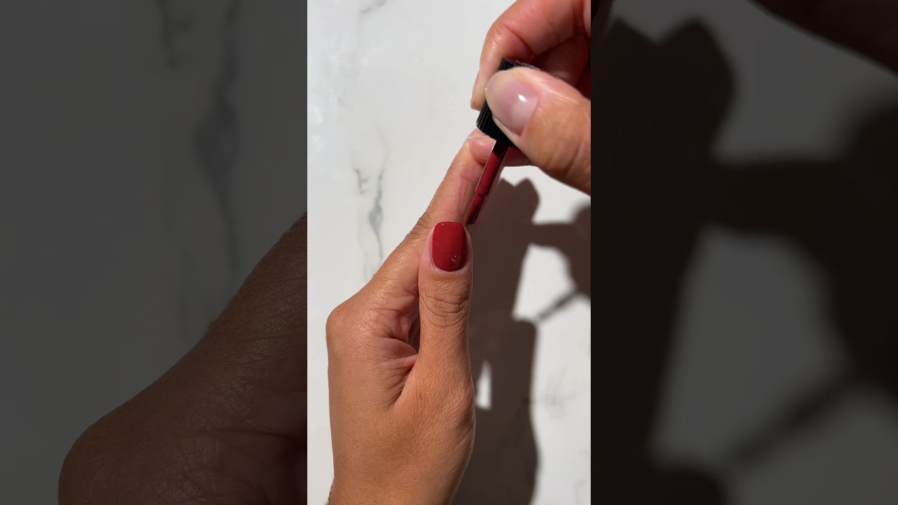 Chanel nail polish swatch 