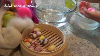 How to Make Wet Felted Easter Eggs #feltedeggs #eastereggs #wetfeltedeggs