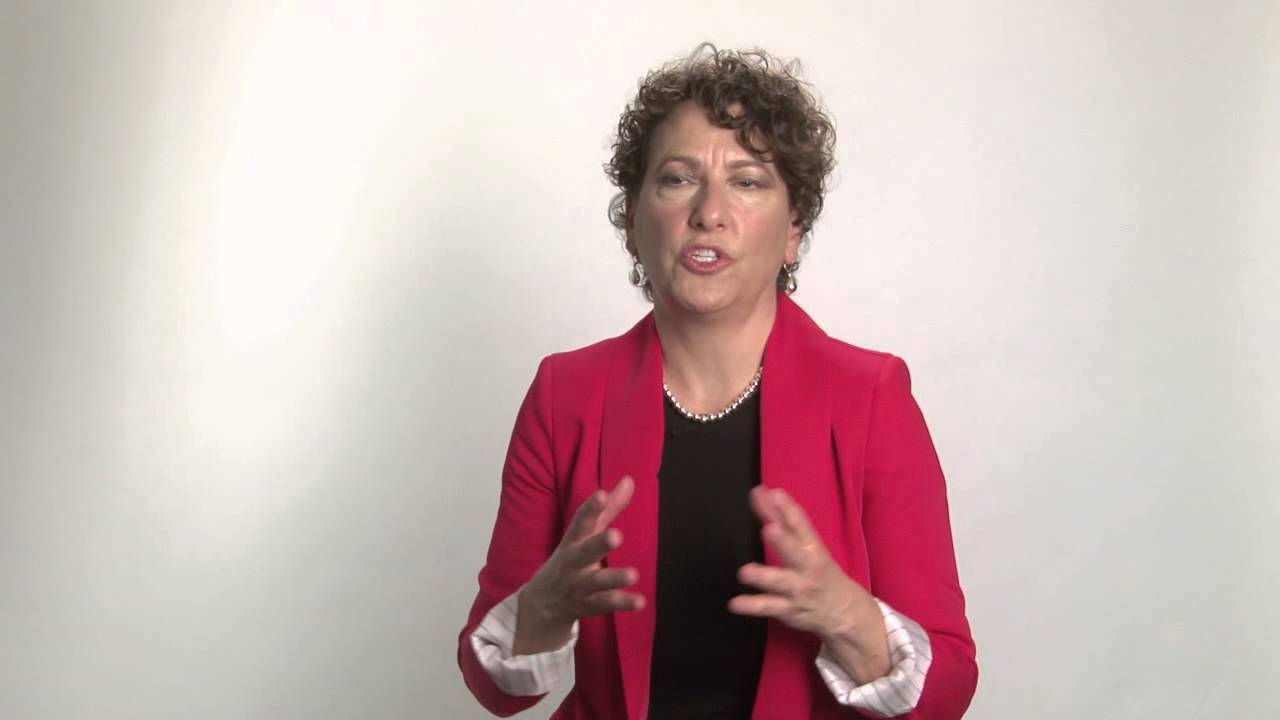 HOW EMOTIONAL INCEST PRESENTS IN ADULT ROMANTIC RELATIONSHIPS