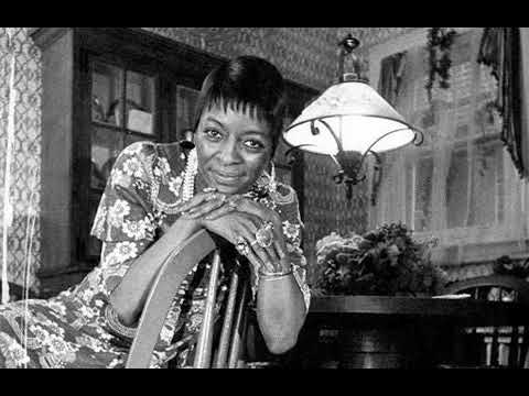 MISS LORRAINE ELLISON STOPPED ME IN MY TRACKS ONE DAY IN MY KITCHEN...