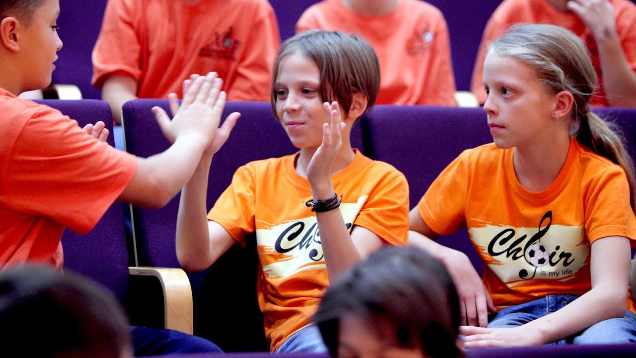 Хор мальчиков ДДЮТ Фрунзенского района СПб - Город спит (Гаврилин ...