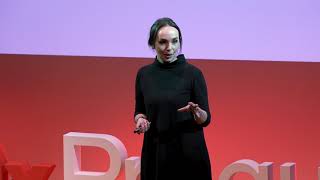 Škodí nám sociální sítě? | Michelle Losekoot | TEDxPragueWomen