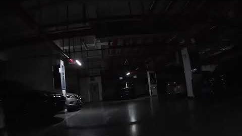 Hawkeye Firefly x lite FPV CAM Flying in the underground parking lot.