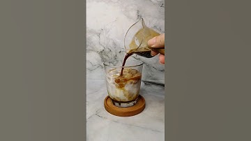 Brown Sugar Sweet Coffee #coffee #coffeelover #coffeetime #shorts #yt  #kopi #gulaaren #brownsugar
