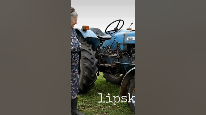 Baba testira traktor #balkan #balkanyoutube #funny #smesno #memes #comedy #humor #news #duet #baba