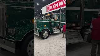 Kenworth Connects W900 Legacy Edition
