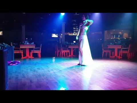 المايسترو شادي صلاح و الراقصة جيان ألف ليلة وليلة