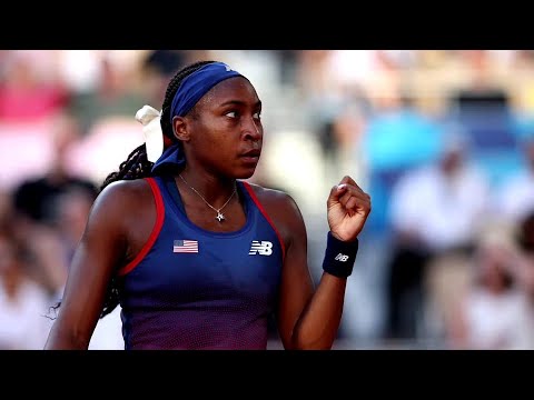 Video Coco Gauff Advances at Australian Open Amid Locker Room Blunder | Day 2 Highlights