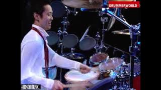 Akira Jimbo: Drum Solo - Modern Drummer Days 2000 - #akirajimbo #drumsolo #drummerworld