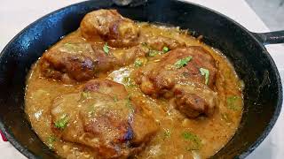 Simple Easy Smothered Chicken Recipe