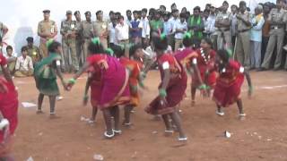 Chhattisgarhi dance and suva geet in schools