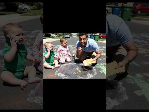 ما توق ع أولاده يكشفونه