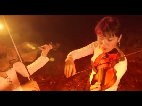 Katta kokraklari bolgan gozal tombul ayol