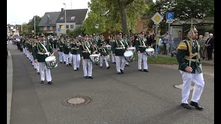 Schützenfest in Grevenbroich-Elfgen am 08. 10 2023. Aufmarsch und Regimentabnahme