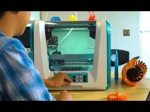 The da Vinci Jr.1.0w from XYZprinting is Ready to 3D Print for All Ages