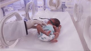 طفلة تنجو من الموت بعد ولادتها في الشهر السادس