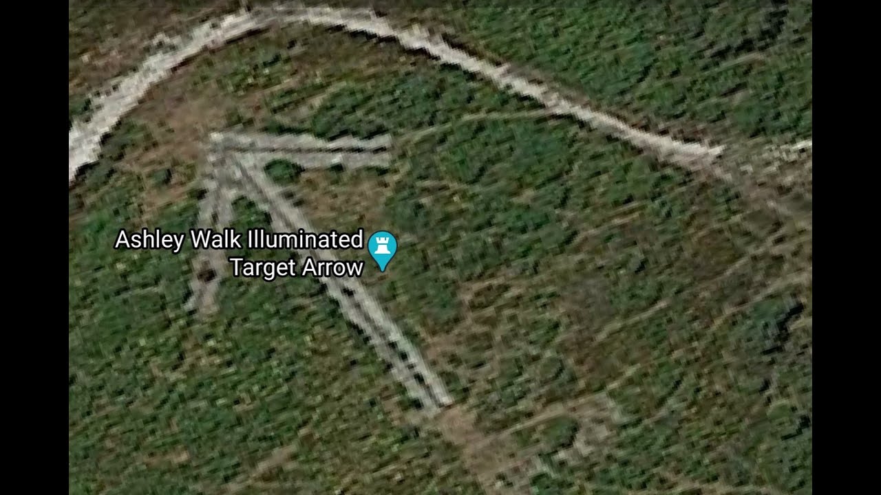 Ashley Walk Illuminated Target Direction Arrow 23 08 20