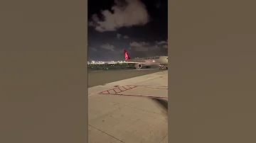 هي لحظات الفراق 