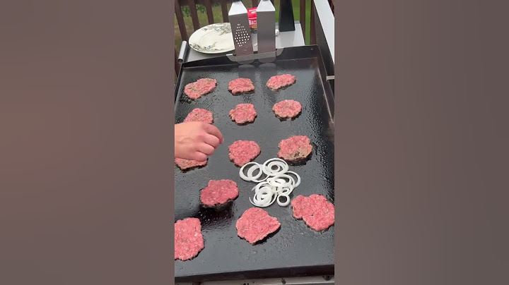 🔥 PERFECT Smash Burgers On The Blackstone Griddle | #smashburgers