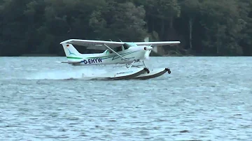 Kann ein Wasserflugzeug auch auf Land landen?