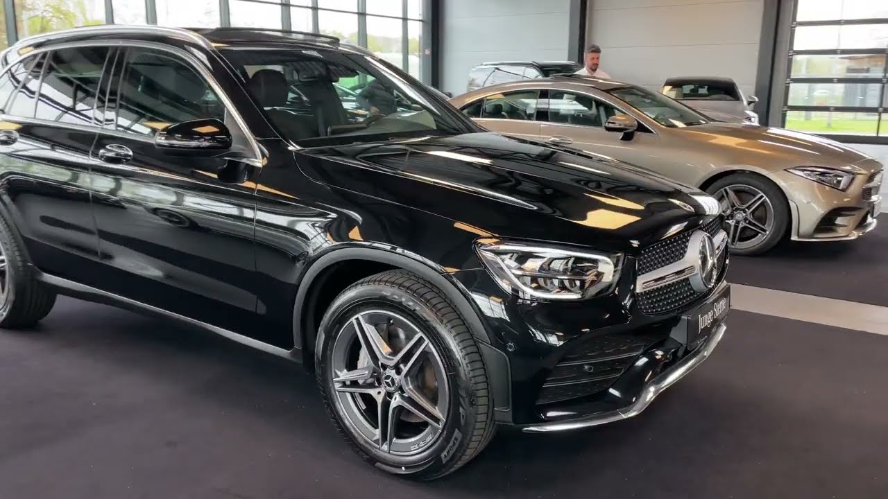 18695 Mercedes-Benz GLC 200 4M AMG Line Panorama AHK Kamera CarPlay 