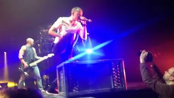 Linkin Park O2 World Berlin 19.11.14 - Given up
