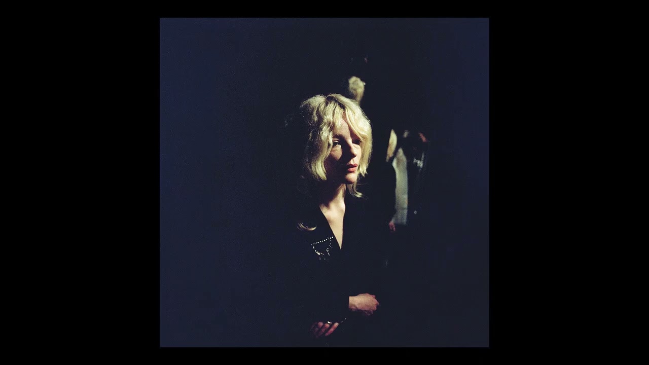 Guarda Jessica Pratt - Better Hate (Official Audio) su YouTube Guarda Jessica Pratt - Better Hate (Official Audio) su YouTube