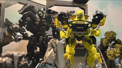If Ratchet Revived Jazz {Transformers Stop Motion}