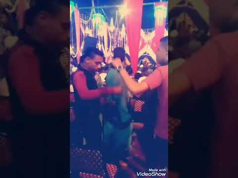 احل فرحه مع اصحابي وحبايبي