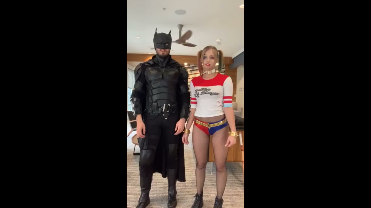 Friends Batman And Harley Harleyquinn Cosplay Dc Dccomics Frends Dcuniverse Joker