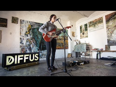 Fazerdaze - Little Uneasy (Live Session) | DIFFUS
