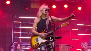 Sheryl Crow — Real Gone LIVE @ Live on the Green in Nashville, TN (09/01/2022) Resimi