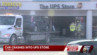 Car crashes into UPS store in northern Kentucky