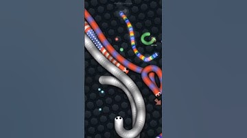Impossible Tight squeeze 😱😎 #Slither.io,#Impossible,#fyp,#short