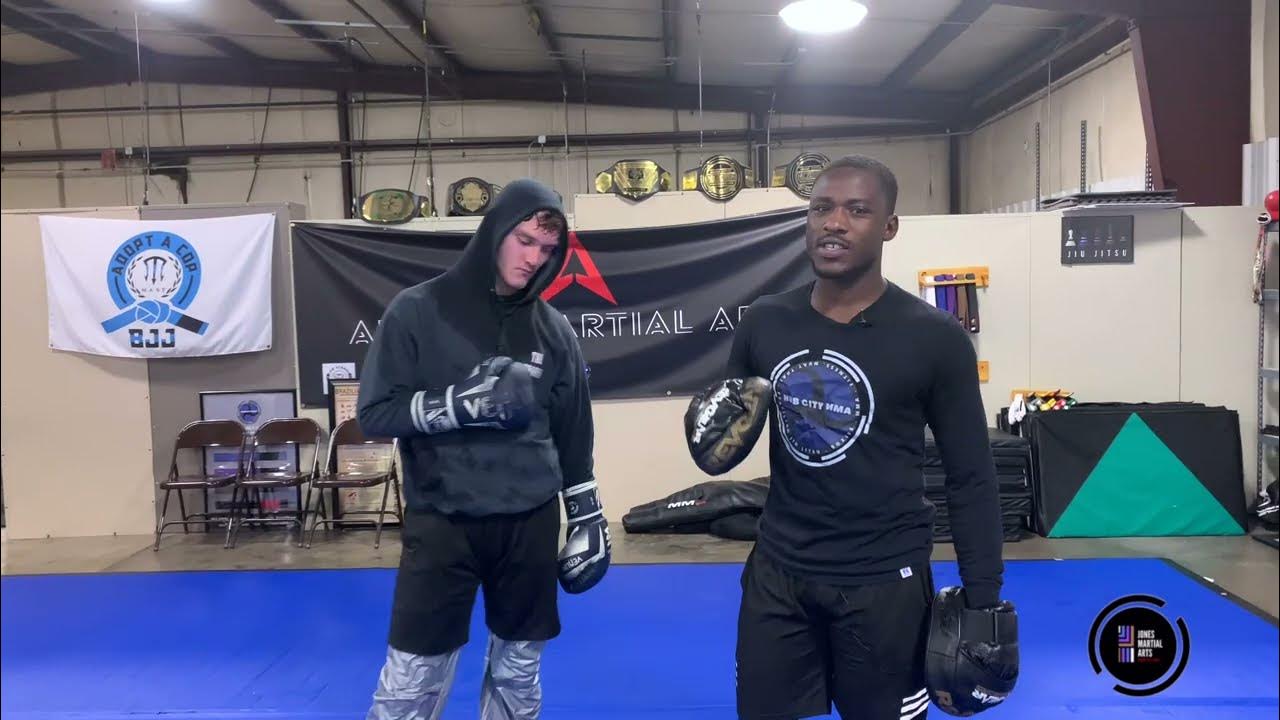 4 COMBOS TO DEVELOP HAND SPEED BOXING TECHNIQUE YouTube