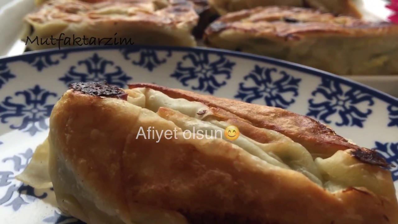 Tavada Gül Böreği Tavada Gül Böreği