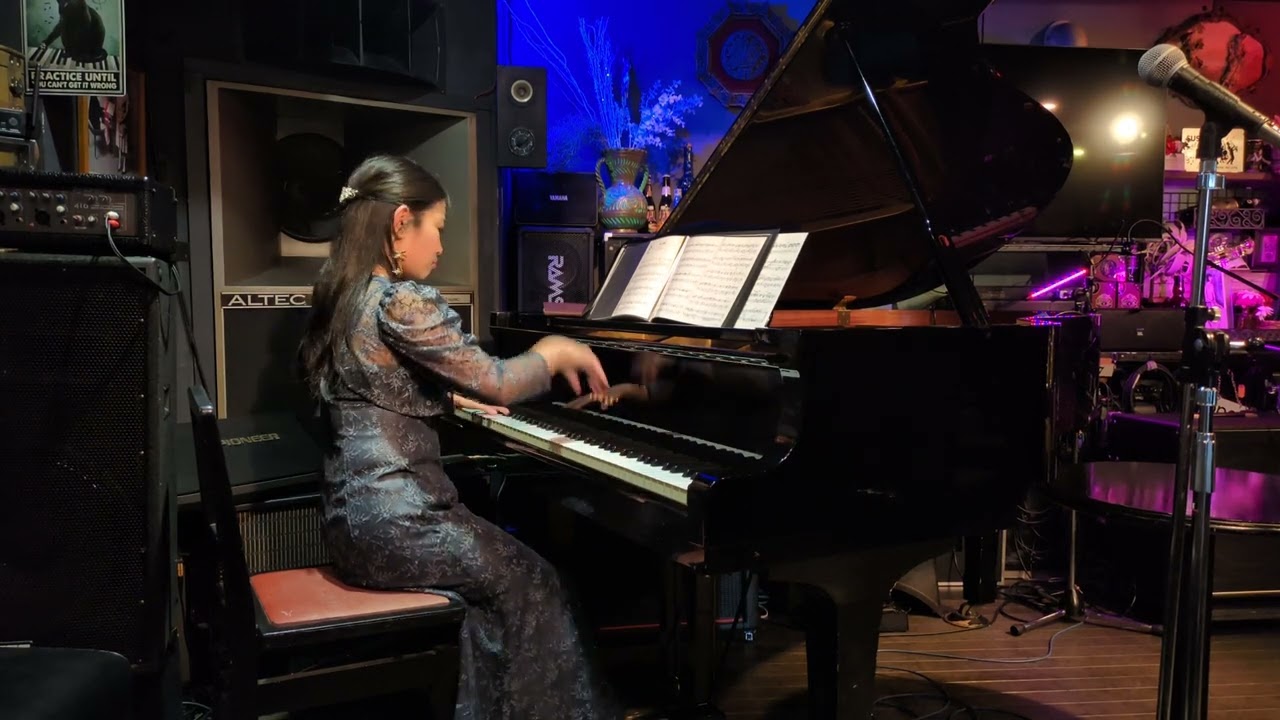 He's A Pirate(Pirates Of The Caribbean パイレーツオブカリビアン/彼