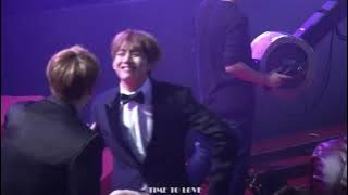 BTS Taehyung dancing to Silento Watch Me  - Different Angles