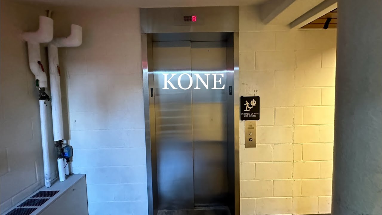 Elevator at Faneuil Hall Marketplace; Boston MA YouTube