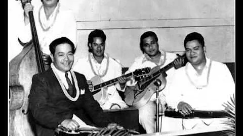 Louis Armstrong With The Polynesians - On A Coconu...