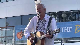 Tommy Emmanuel with “Deep River Blues”, KTBAS Med II, Aug 2022